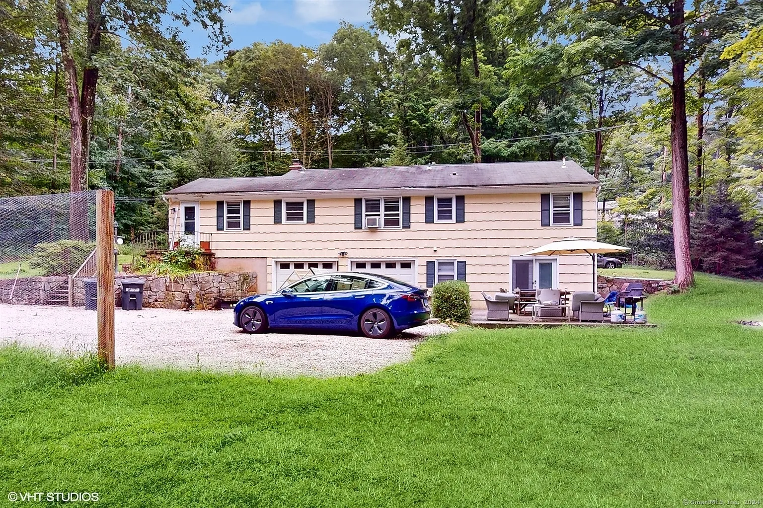 305 Westport Turnpike photo 1