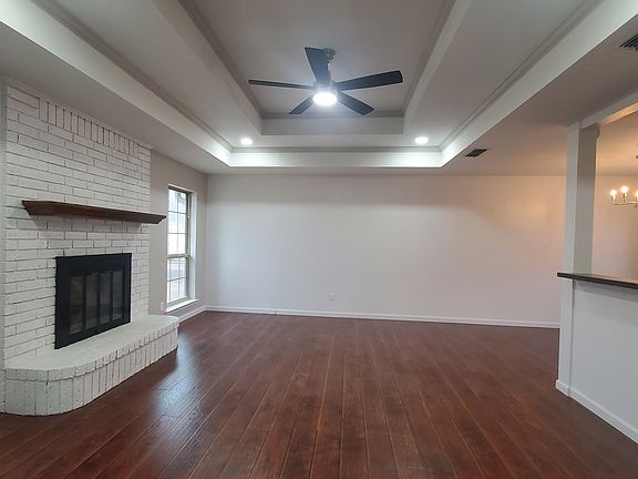 2nd image of 1109 Karen Ct