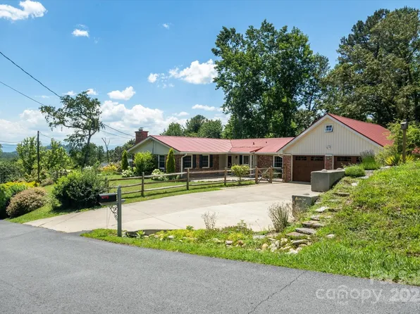 88 Gibson Rd, Asheville, NC 28804