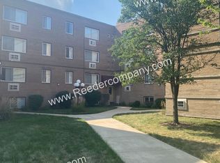 6906 Eight Olcott Ave #6904-2, Hammond, IN 46323