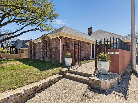 2nd image of 8115 Old Moss Rd