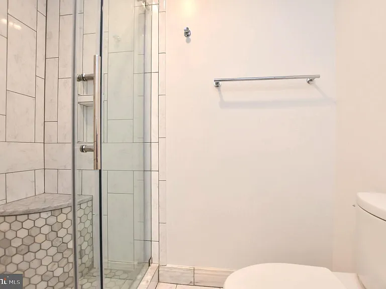7733 Trevino Ln — Photo 11