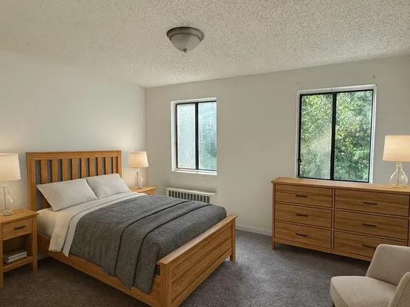 4725 1st St SW APT 303, Washington, DC 20032