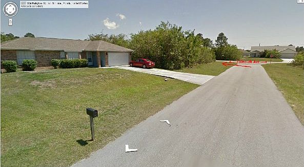 1st image of 4497 SW Babylon St