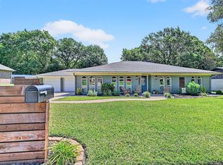 2305 Ridgewood Dr, Sherman, TX 75092