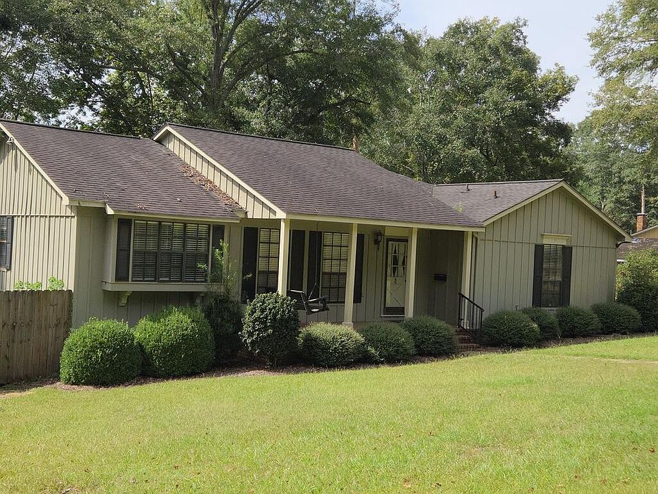 1st image of 305 Rigas Rd
