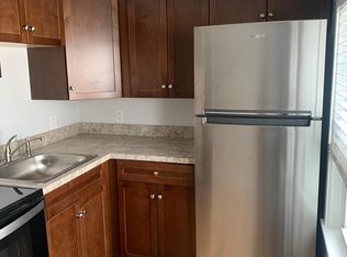 106 Standish Ave #2L, Quincy, MA 02170