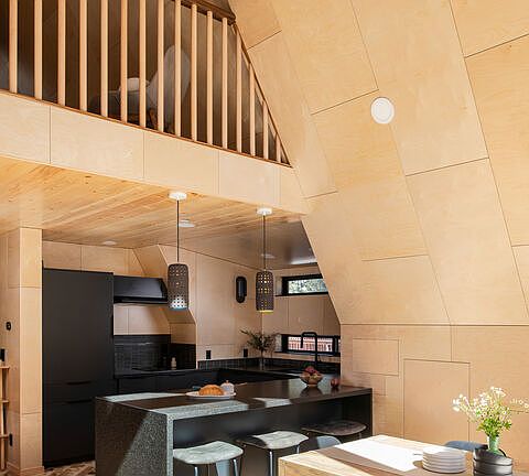 3rd image of 613 Rose Hill Dr