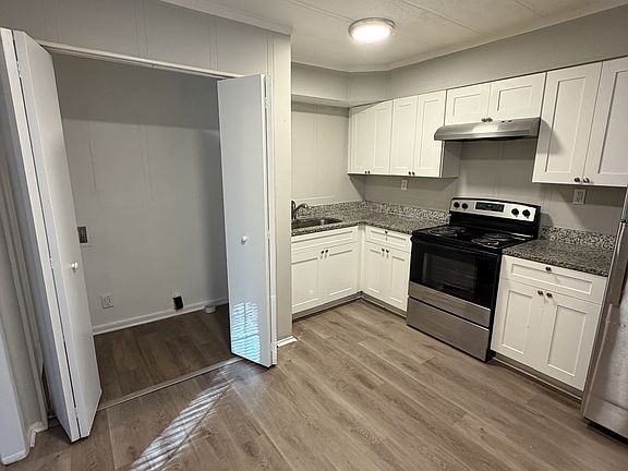 2nd image of 1901 S Seale Rd Unit A