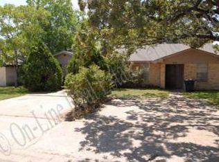 1312 Airline Dr, College Station, TX 77845