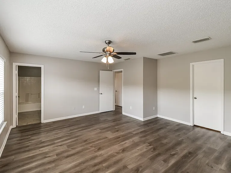 2168 Fresco Dr — Photo 11