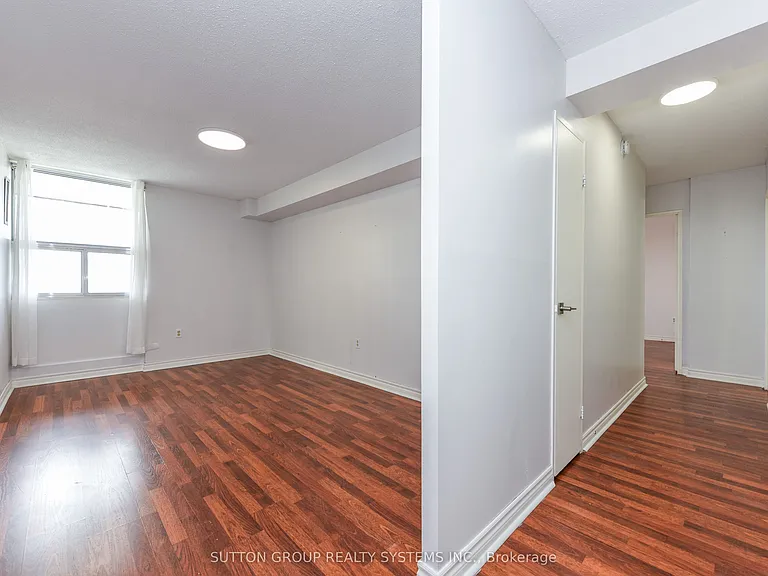 2055 Upper Middle Rd #705 — Photo 6