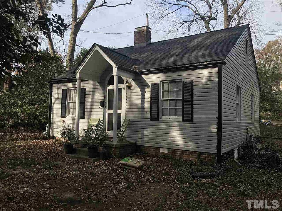 2nd image of 1809 White Oak Rd