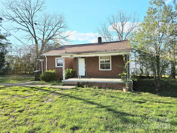 106 Bess Cir, Cherryville, NC 28021