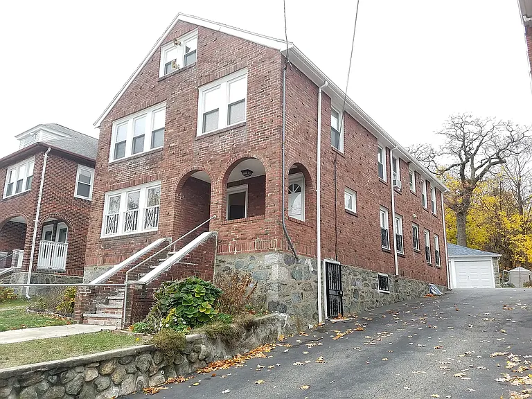 61 Gordon St #2-3 — Photo 7