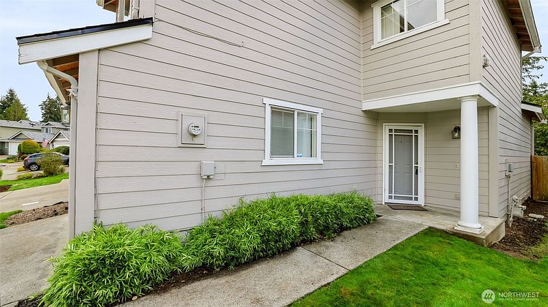 4th image of 22743 SE 242nd Place