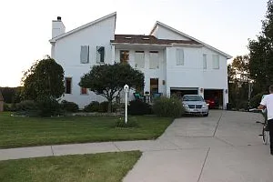 532 Canterbury Ct photo 1