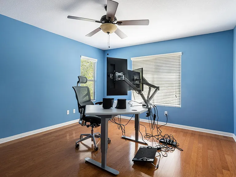 2636 Rudolph Dr — Photo 11