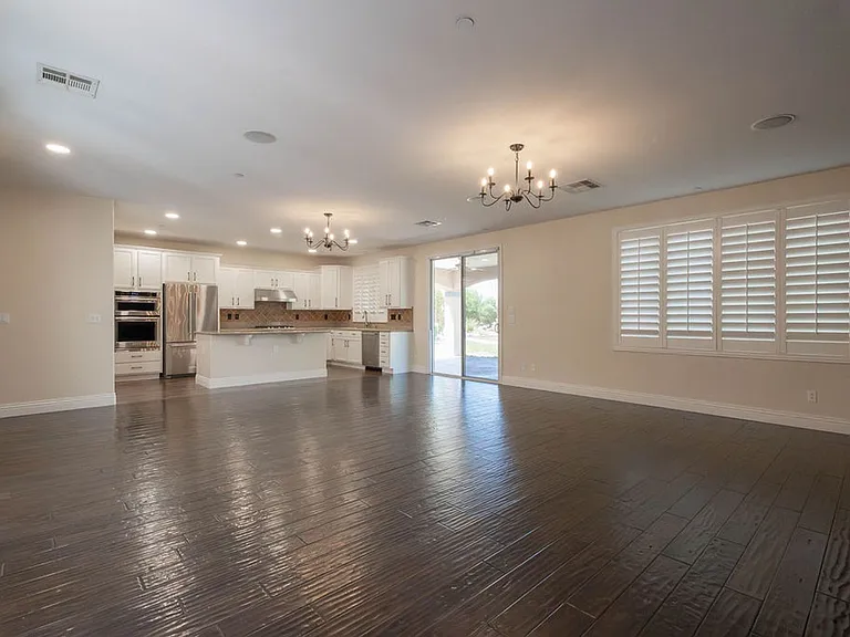 10387 Sweet Laurel St — Photo 8