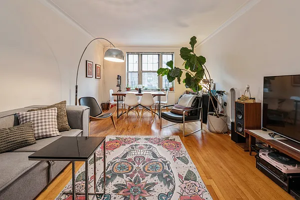 Rented by Douglas Elliman | media 2