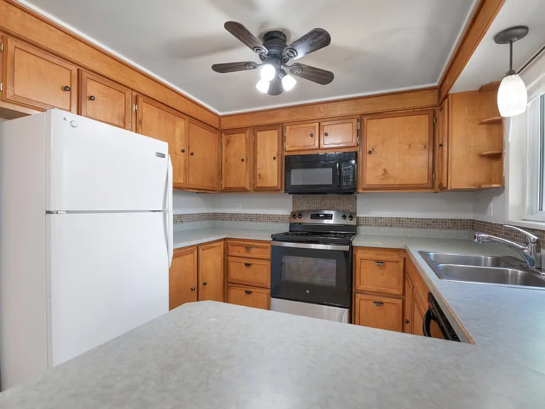 4110 Garrett Pl — Photo 13