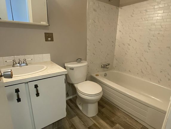 3rd image of 10019 104th Ave #24