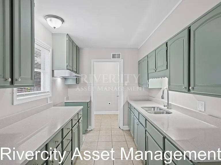4828 Knight Arnold Rd — Photo 5
