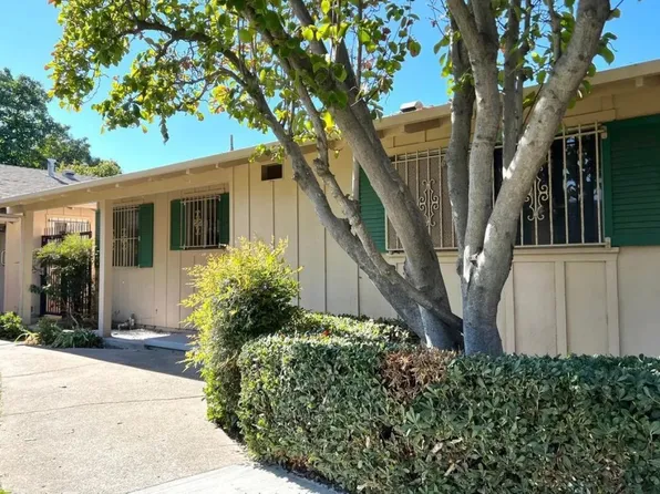 4479 Dorset St, Stockton, CA 95207