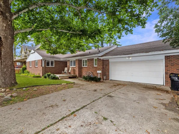 1210 Prairie St, Adel, IA 50003