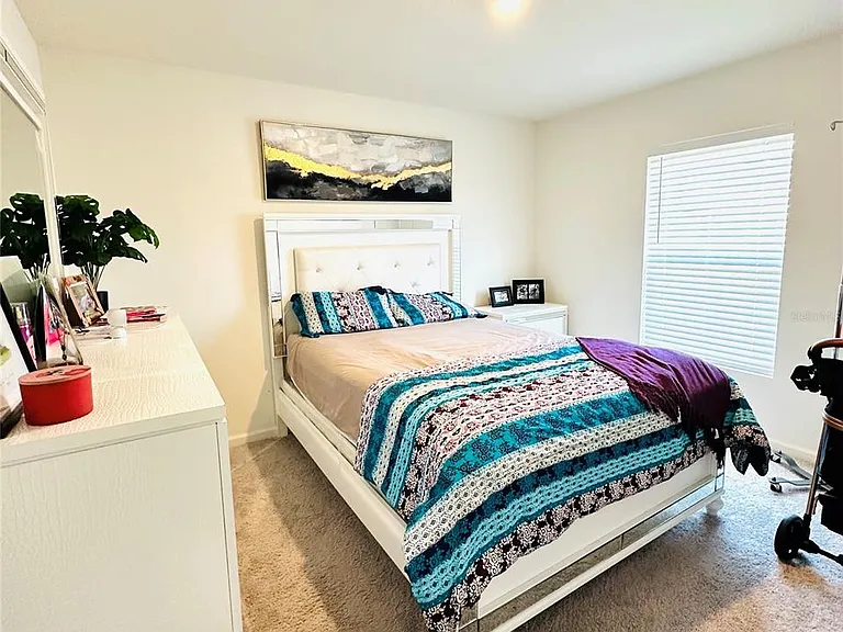 1053 Ambleside Dr — Photo 22