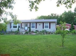 99 Brooks Ln, Winfield, MO