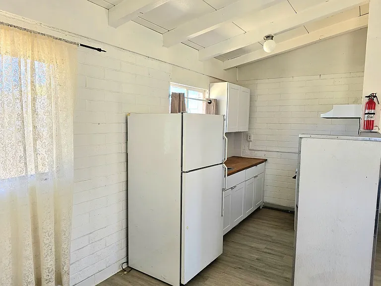 6457 Yucca Ave — Photo 4