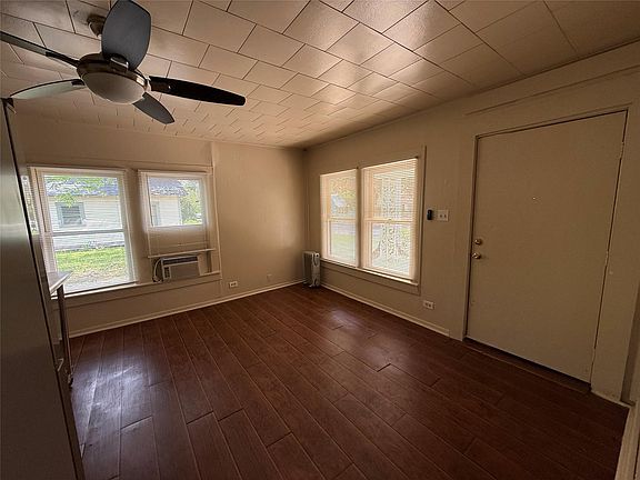 2nd image of 2812 Angier Rd