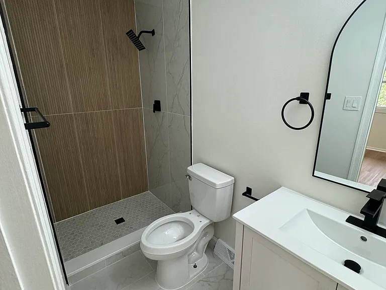 4800 Plum Run Ct — Photo 10