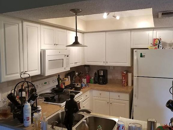 3rd image of 100 Fairway Park Blvd Unit 1710