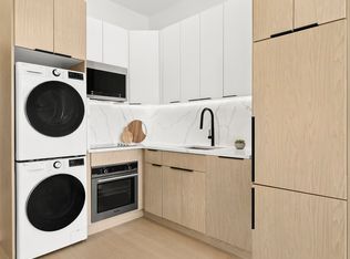 235 E 10th St APT 4A, New York, NY 10003