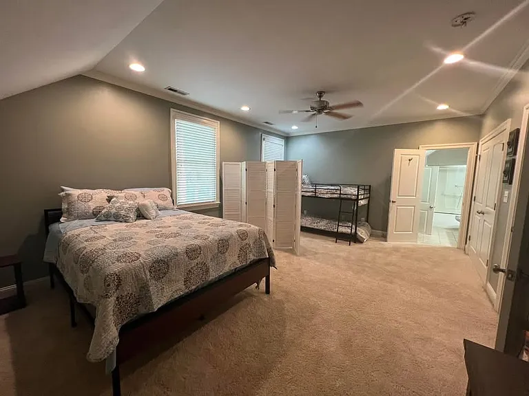 349 Shaw Springs Rd — Photo 18