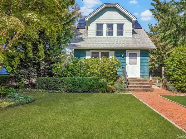 547 Maude Street, South Hempstead, NY 11550