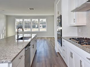 3189 Acadia Dr, Charlottesville, VA 22911