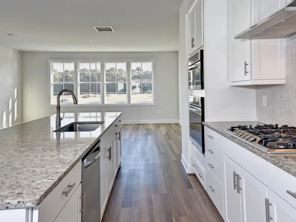 1236 Laconia Ln, Charlottesville, VA 22911