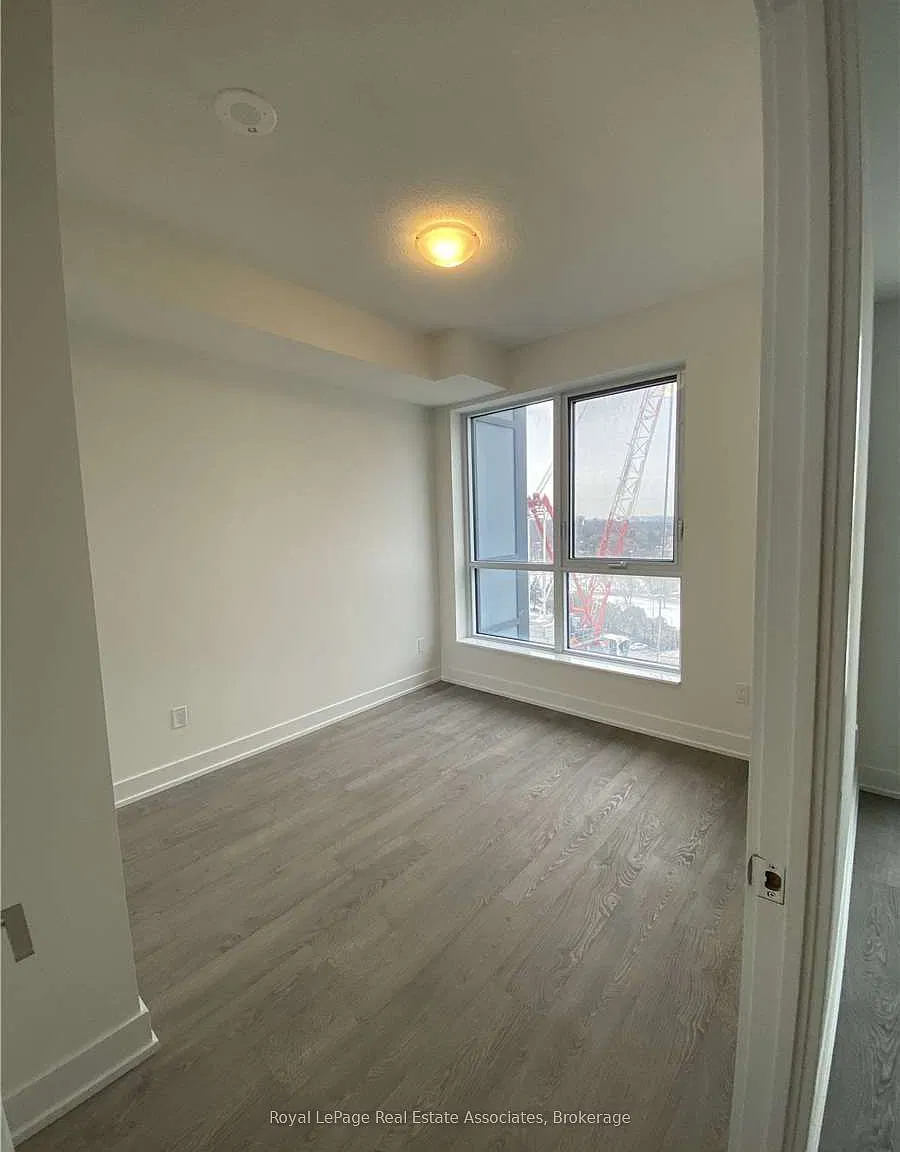 1 bed, $2,000 — Photo 3