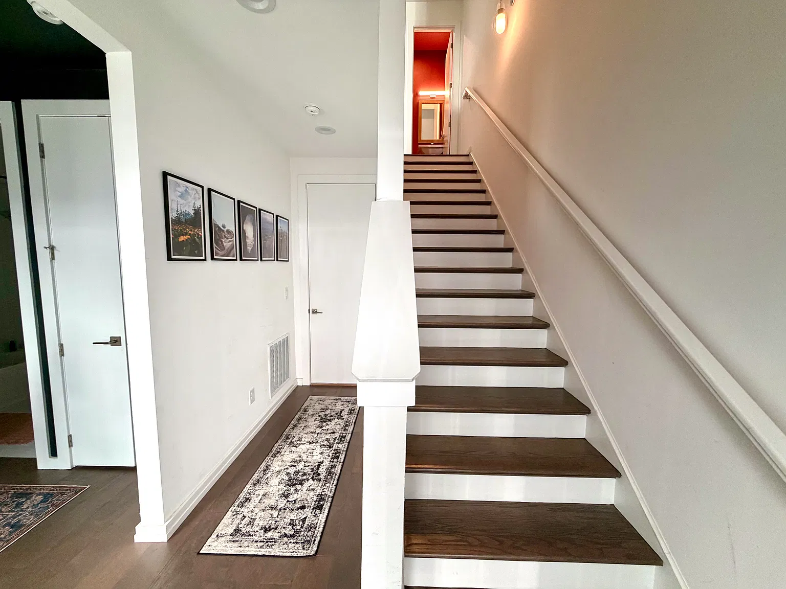 3 bed, 3.5 bath, 1700 sqft, $3,300 — Photo 4
