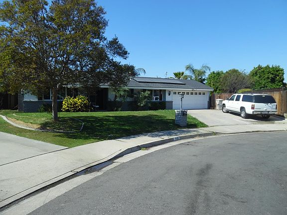2nd image of 905 Charter Oaks Ct