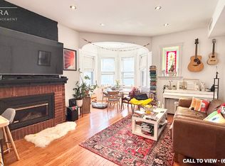 469 Palmerston Blvd #4, Toronto, ON M6G2N9