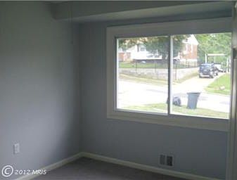 3rd image of 6906 Beacon Pl