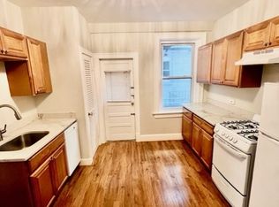 220 Hanover St APT 24, Boston, MA 02113