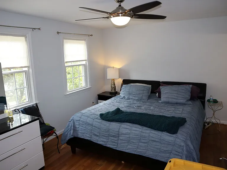 10951 Amherst Ave — Photo 20