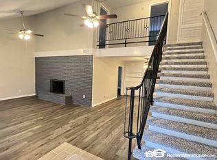 7808 Regency Ln, Fort Worth, TX 76134