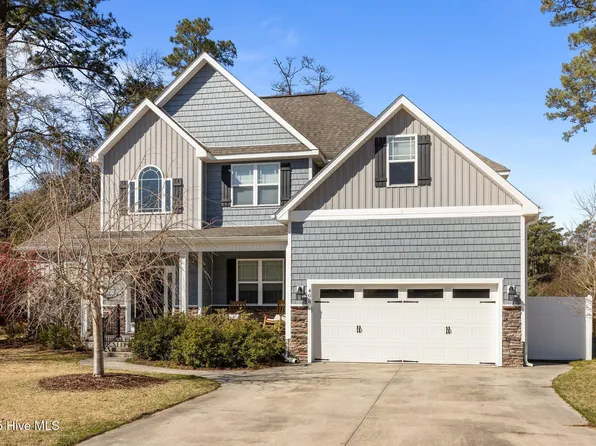 403 Ardan Oaks Cir, Cape Carteret, NC 28584