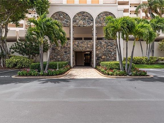 4th image of 1270 Gulf Blvd APT 1506